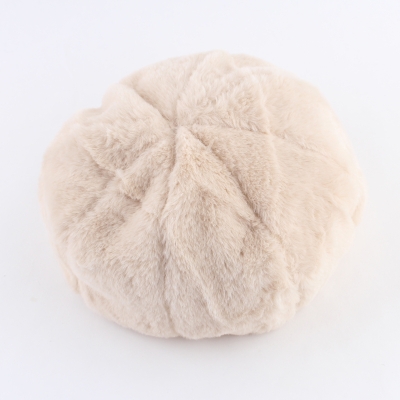 Ladies' beret made of fluffy fabric HatYou CP4090, light beige