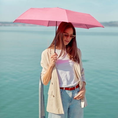 Дамски неавтоматичен чадър Extra Slim чадър с UV50 защита Perletti Time 26409, Пастелно розов