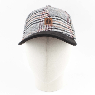 Мъжка зимна бейзболна шапка JailJam JA4575, Черен/Каре