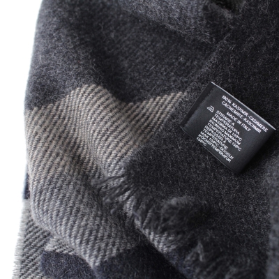 Фин кашмирен шал Ma.Al.Bi. MAB836 105/1, 37x180 см, Сиво-бежово райе