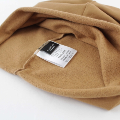 Лека памучна унисекс шапка от фино трико | HatYou | Камила