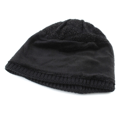Дамска зимна плетена шапка с естествен помпон Granadilla | Черен