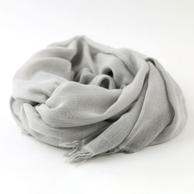 Голям шал от вискоза и полиамид Pulcra, 90x190 см | Светлосив  меланж