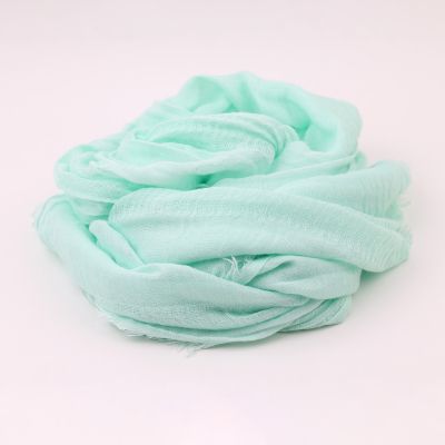 Дамски летен шал от лен, памук и модал HatYou, 90x190 см | Ментово зелен