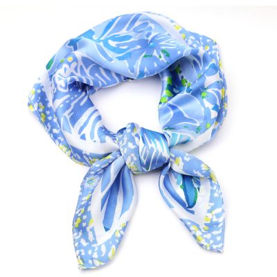 Small women's square scarf HatYou | 70x70 cm | Blue floral motif