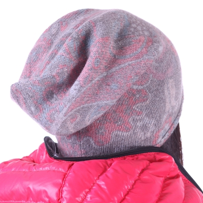 Дамска плетена шапка Pulcra Stampa 