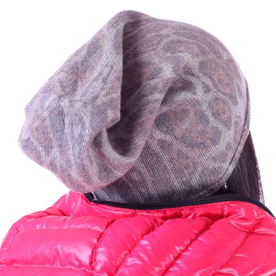 Дамска плетена шапка Pulcra Stampa 