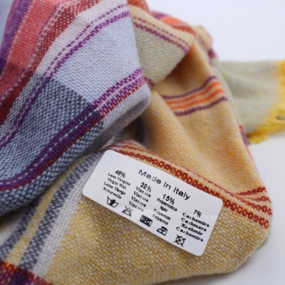 Дамска шал-яка Pulcra Russo 