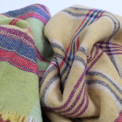 Дамска шал-яка Pulcra Russo 